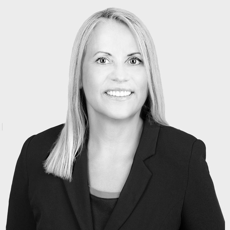 Deb Walock Headshot